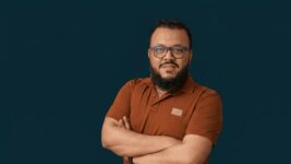 Vibe Coding: Build and deploy Next.js SaaS with AI
